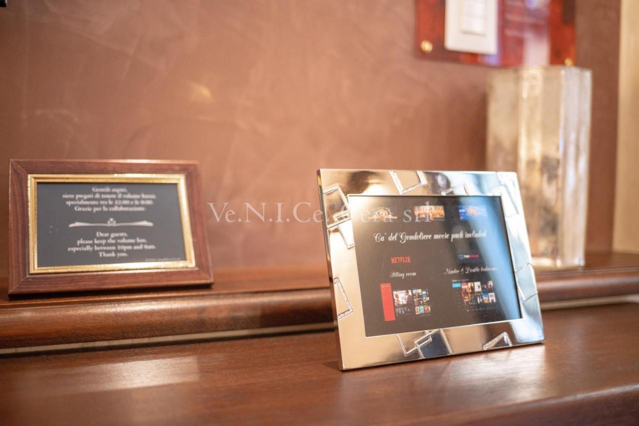 Ve.N.I.Ce. Cera Ca' del Gondoliere Apartment Veneţia Exterior foto