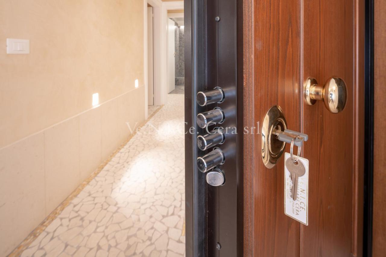 Ve.N.I.Ce. Cera Ca' del Gondoliere Apartment Veneţia Exterior foto